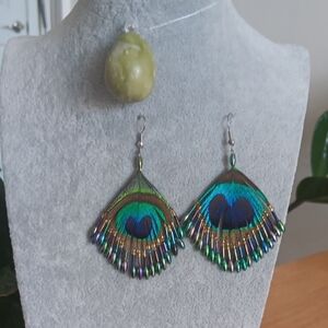 Peacock Feather Earrings With Beads New